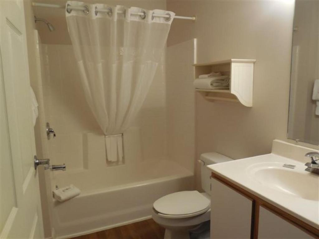 Affordable Suites רוקי מאונט חדר תמונה