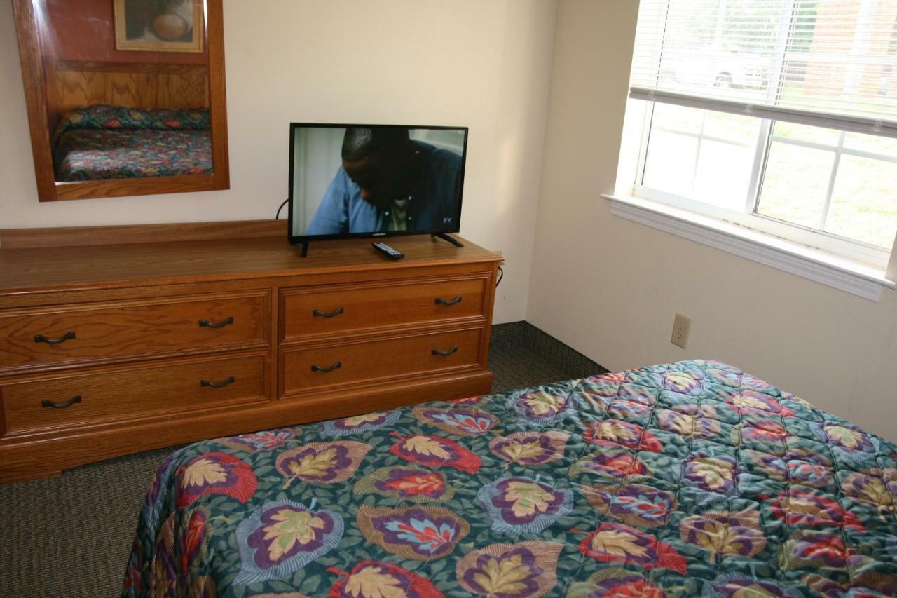 Affordable Suites רוקי מאונט מראה חיצוני תמונה